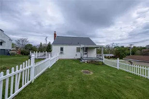 1070 Maple Ave, South Strabane, PA 15301 - Photo 3