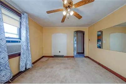 1070 Maple Ave, South Strabane, PA 15301 - Photo 9