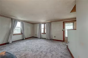1070 Maple Ave, South Strabane, PA 15301 - Photo 5
