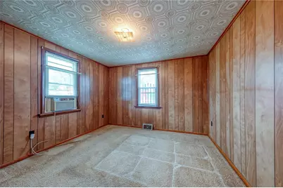1070 Maple Ave, South Strabane, PA 15301 - Photo 15