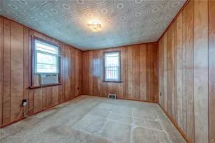1070 Maple Ave, South Strabane, PA 15301 - Photo 15