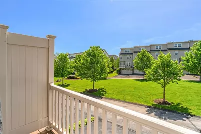 359 Wealdstone Rd, Cranberry Township, PA 16066 - Photo 3