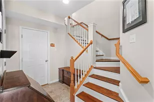 359 Wealdstone Rd, Cranberry Township, PA 16066 - Photo 5