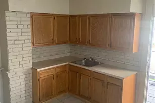 203-205 Maple St, Kittanning, PA 16201 - Photo 3