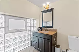1084 Shady Ave, Pittsburgh, PA 15232 - Photo 21