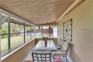 645 Blue Ridge Rd, Pittsburgh, PA 15239 - Photo 23