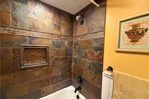 460 Temona Dr, Pittsburgh, PA 15236 - Photo 25
