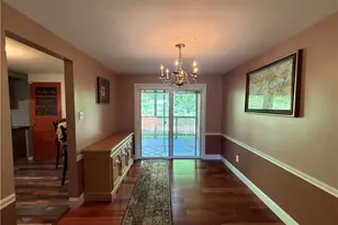 460 Temona Dr, Pittsburgh, PA 15236 - Photo 7
