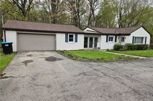 3631 Sample Rd, Hermitage, PA 16148 - Photo 3