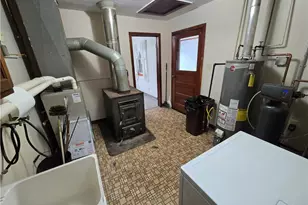 3631 Sample Rd, Hermitage, PA 16148 - Photo 21