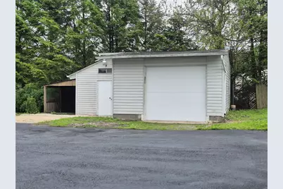 22 W Glennis Dr, Hempfield Township, PA 15601 - Photo 17