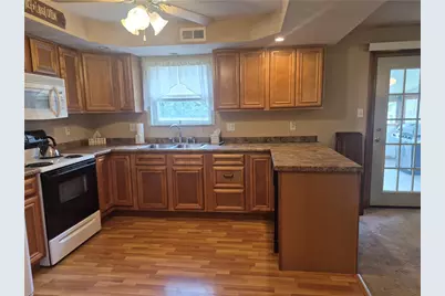 22 W Glennis Dr, Hempfield Township, PA 15601 - Photo 9