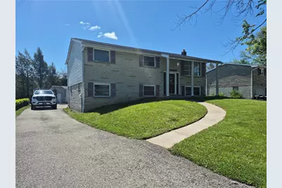 22 W Glennis Dr, Hempfield Township, PA 15601 - Photo 3