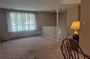 22 W Glennis Dr, Hempfield Township, PA 15601 - Photo 5