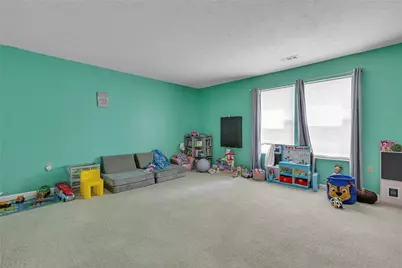 113 Aspen Dr, Brighton Township, PA 15009 - Photo 13