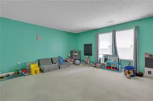 113 Aspen Dr, Brighton Township, PA 15009 - Photo 13