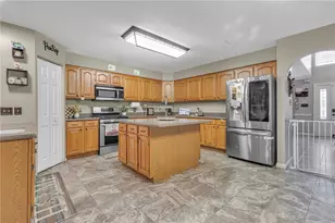 113 Aspen Dr, Brighton Township, PA 15009 - Photo 7