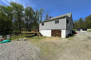 148 Poverty Hollow Rd, Hempfield Township, PA 15625 - Photo 13