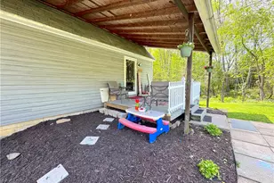 148 Poverty Hollow Rd, Hempfield Township, PA 15625 - Photo 3