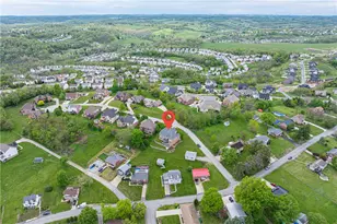 2301 Shamrock Ln, Canonsburg, PA 15317 - Photo 49