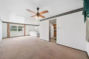1361 Conway St, Hempfield Township, PA 15601 - Photo 7