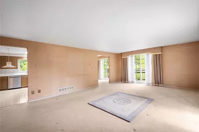 5330 Tomfran Dr, Pittsburgh, PA 15236 - Photo 11