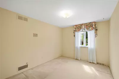 5330 Tomfran Dr, Pittsburgh, PA 15236 - Photo 19