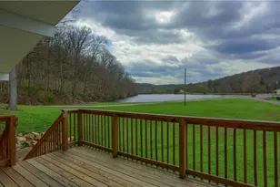 102 Kathleen Dr, Marion Township, PA 15066 - Photo 11