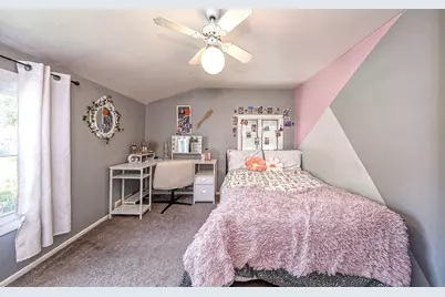 5061 Bahama Drive, Pittsburgh, PA 15239 - Photo 9
