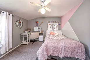 5061 Bahama Dr, Pittsburgh, PA 15239 - Photo 9
