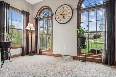 1098 Government Road, Penn Twp, PA 15642 - Photo 9