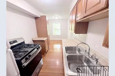 2528 Homehurst Ave, Pittsburgh, PA 15234 - Photo 9