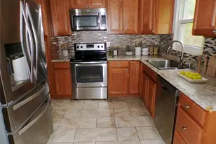 309 Larkwood Ct, Cranberry Township, PA 16066 - Photo 5
