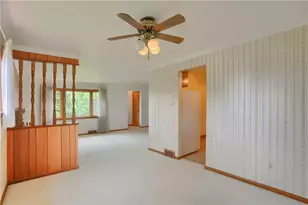 2467 Nicholson Rd, Pittsburgh, PA 15143 - Photo 19
