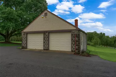 2467 Nicholson Road, Pittsburgh, PA 15143 - Photo 5