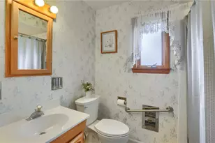 2467 Nicholson Rd, Pittsburgh, PA 15143 - Photo 31