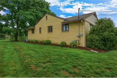 2467 Nicholson Road, Pittsburgh, PA 15143 - Photo 13