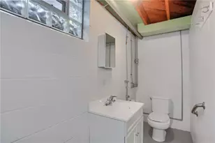 2467 Nicholson Rd, Pittsburgh, PA 15143 - Photo 37