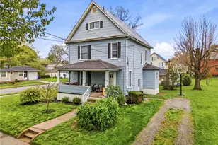 140 Plum St, Greenville Boro, PA 16125 - Photo 1