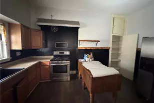 544 E 2nd Ave, Tarentum, PA 15084 - Photo 11