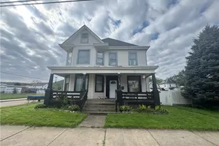544 E 2nd Ave, Tarentum, PA 15084 - Photo 1