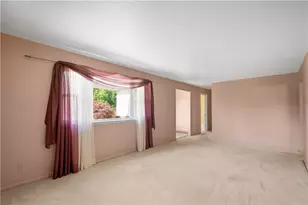 82 Webb Dr, North Franklin Township, PA 15301 - Photo 11