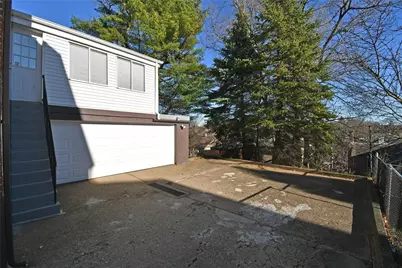 3905 Brownsville Rd, Pittsburgh, PA 15227 - Photo 35