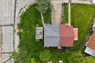 147 Schenley Manor Dr, Pittsburgh, PA 15201 - Photo 3