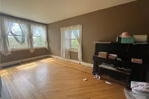 408 Dickson Ave, Pittsburgh, PA 15202 - Photo 7