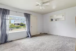 551 Farnsworth Ave, Clairton, PA 15025 - Photo 5