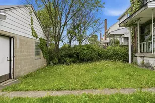 551 Farnsworth Ave, Clairton, PA 15025 - Photo 31