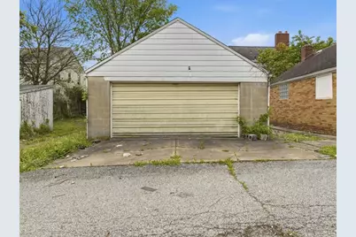 551 Farnsworth Ave, Clairton, PA 15025 - Photo 33
