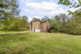 587 Upper Middletown Rd, Menallen Township, PA 15480 - Photo 9