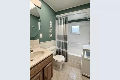 2116 W Pike St, Chartiers, PA 15342 - Photo 15
